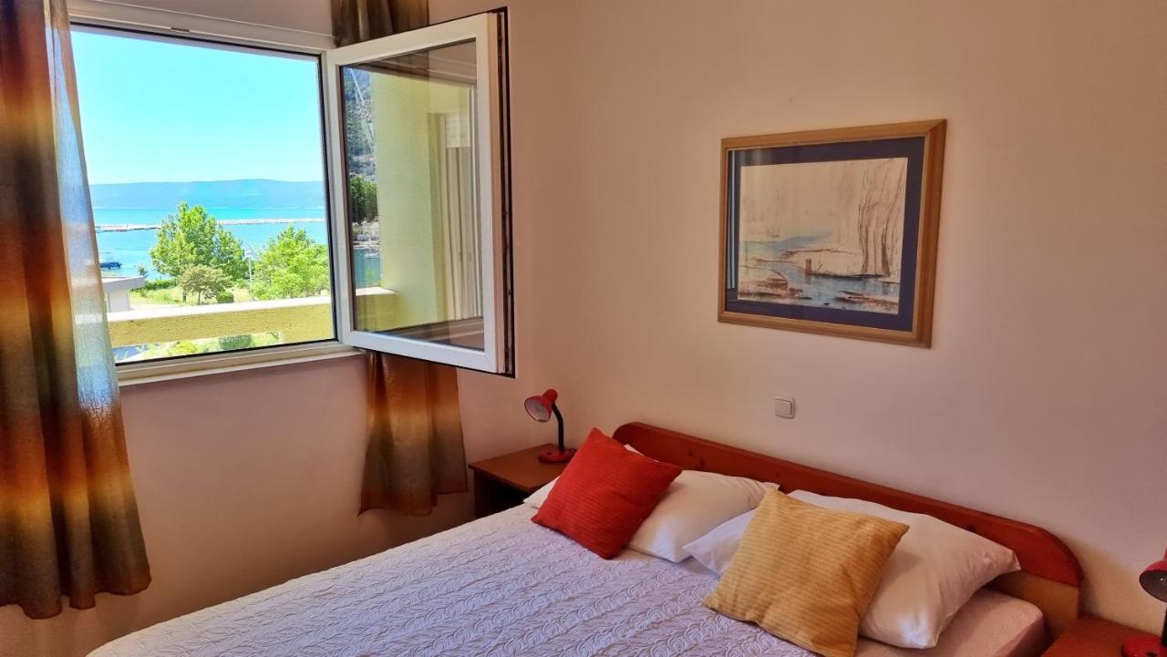 Apartment Cesarica โอมิช ภายนอก รูปภาพ
