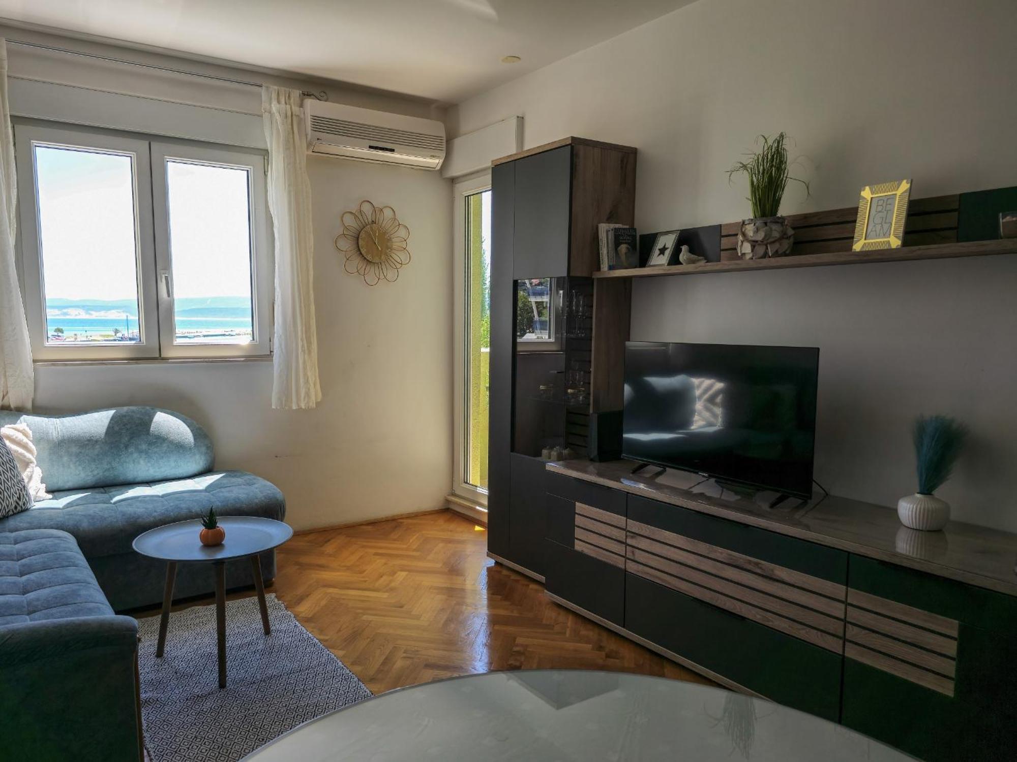 Apartment Cesarica โอมิช ภายนอก รูปภาพ